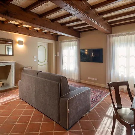 Agrisuite Le Querce Del Vareglio Vakantieboerderij