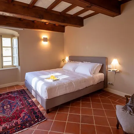 Vakantieboerderij Agrisuite Le Querce Del Vareglio