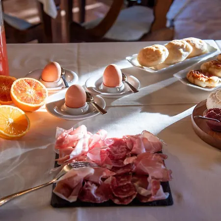 Agrisuite Le Querce Del Vareglio 팜스테이 카날레