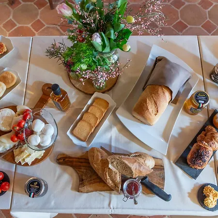 팜스테이 Agrisuite Le Querce Del Vareglio