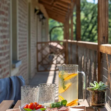 Agrisuite Le Querce Del Vareglio Farmház Canale