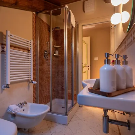 Agrisuite Le Querce Del Vareglio Vakantieboerderij