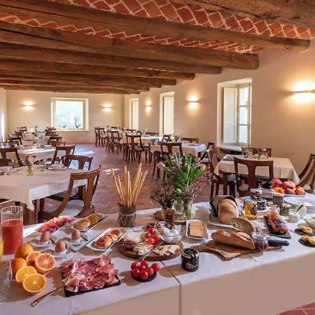 Agrisuite Le Querce Del Vareglio Séjour à la ferme