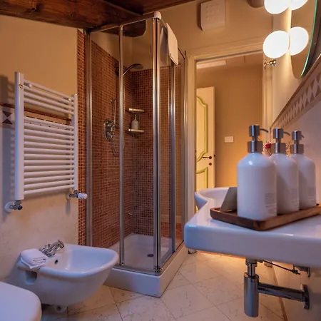 Farm stay Agrisuite Le Querce Del Vareglio