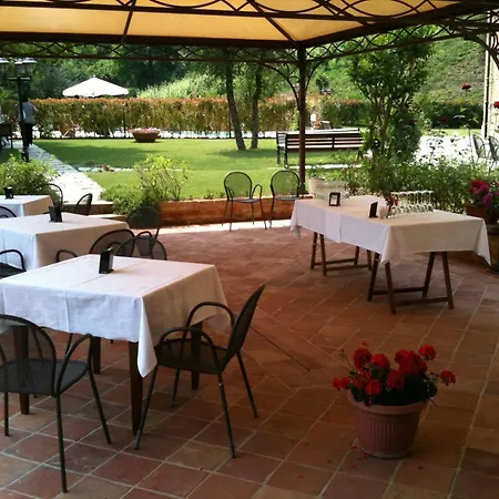 Agrisuite Le Querce Del Vareglio 팜스테이