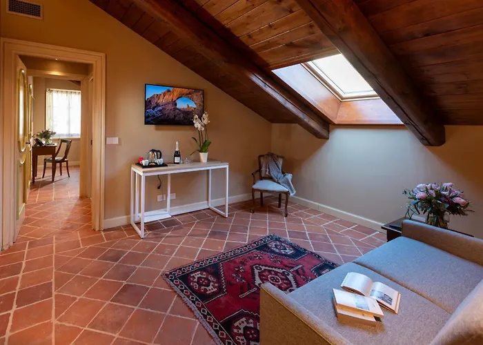 Agrisuite Le Querce Del Vareglio مزرعة للإقامة *